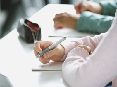 Wielkie zmiany w szkołach, chodzi o wygląd uczniów. MEN rozprawi się z największym absurdem