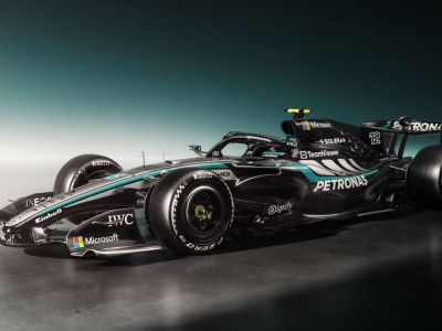 Prezentacja bolidu Mercedes F1 W17 na sezon 2026