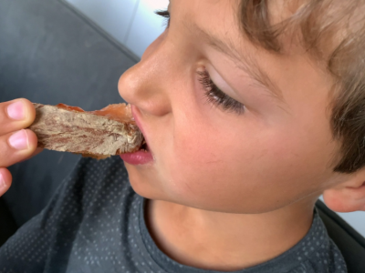 Czy odrobaczać dzieci profilaktycznie? Psychodietetyk: 