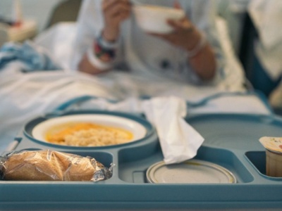 Jedzenie w polskich szpitalach to mem, a będzie gorzej. Tak, może być jeszcze gorzej