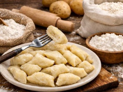 Twoje kopytka są twarde i gumowate? Używasz nie tej mąki, co trzeba