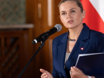 Podwyżki dla nauczycieli. MEN ujawnia nowe stawki