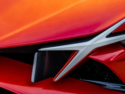 Apollo zstąpił na tor wyścigowy. Oto ekstremalnie limitowany EVO