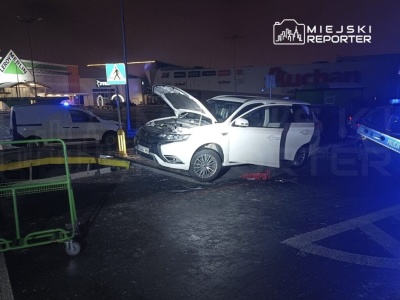 Próba kradzieży kradzioną lawetą. Policjanci z Prewencji udaremnili plan złodziei samochodów