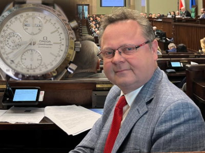 Zamieszanie wokół zegarka Szejny. 