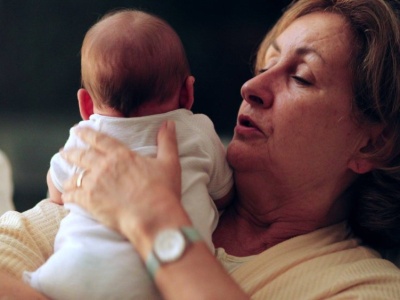 Mamy żal do rodziców o dzieciństwo. Prawda o ich pokoleniu boli najbardziej