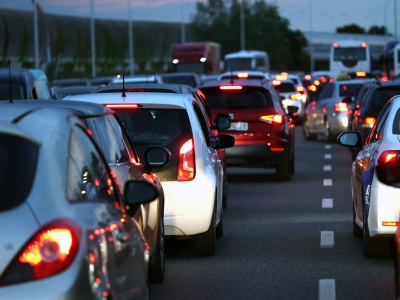 Polskie miasta coraz bardziej zakorkowane. Nowy ranking nie pozostawia złudzeń