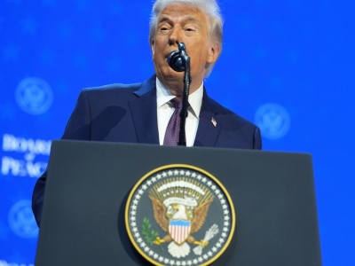 Donald Trump pozywa największy bank w USA i jego prezesa