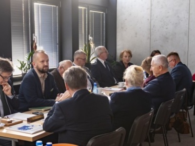 Nowe władze Powiatowej Rady Rynku Pracy w Krakowie wybrane