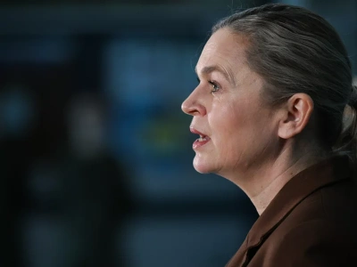 Nowy zakaz w polskich szkołach? Wymowna reakcja szefowej MEN