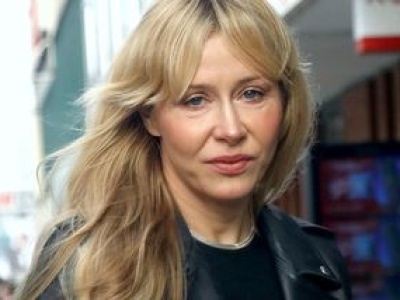 Warnke nosi te jeansy na okrągło. Ponadczasowy model