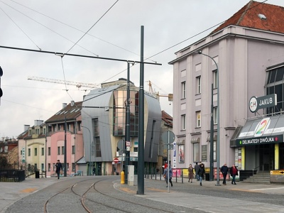 Kultowy budynek tuż przy Wysokiej Bramie w Olsztynie wystawiony na sprzedaż