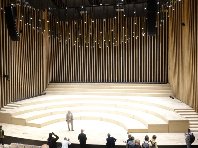 Akademia Muzyczna zachwyca wyglądem z zewnątrz. Na razie nagrodzono to co jest w środku