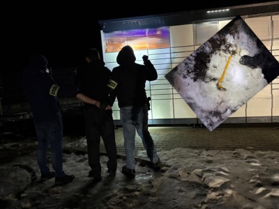 Seryjny łupieżca paczkomatów został zatrzymany przez policję, usłyszał 56 zarzutów