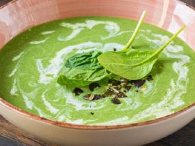 Większość je na kanapce albo w sałatce. Ja robię z niej przepyszną zupę krem