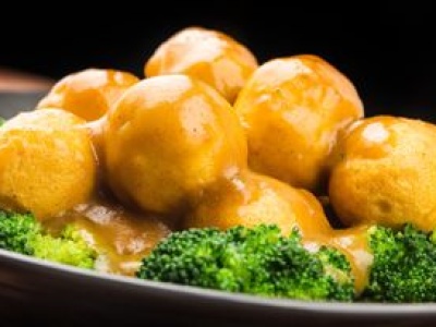 Te norweskie klopsiki można jeść nawet w piątek bez wyrzutów sumienia. Przygotujesz je w 30 minut