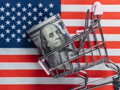 Przełom w USA? Konsumenci coraz bardziej optymistyczni mimo wysokich cen