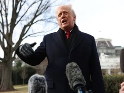 Trump ujawnia sprzeciw Kanady wobec Złotej Kopuły