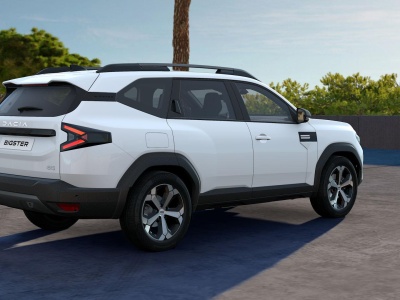 Dacia Bigster. Ile kosztuje i co ma nowa, dostępna od ręki?