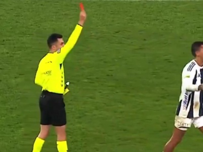 Najgłupsza czerwona kartka w historii? Nie do wiary, co zrobił Niemiec. 