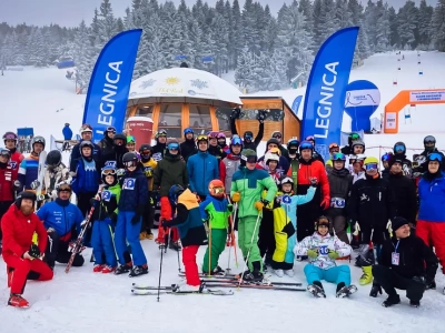 Mistrzostwa Legnicy w slalomie narciarskim i snowboardowym w Zieleńcu (FOTO)