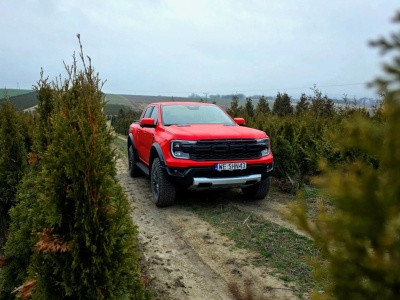 Test: Ford Ranger Raptor 3.0 V6 – zabawa na pełnej