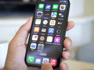 Przesiadłem się z Androida na iPhone'a 17. Oto co mnie irytuje