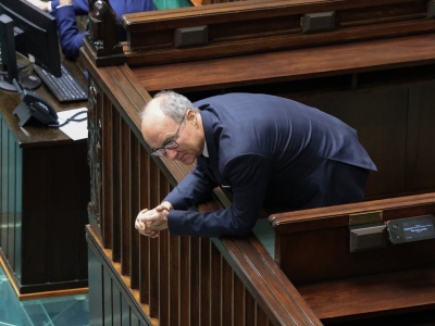 Czy Czarzasty był sprawdzany przez służby i ma certyfikat ABW?