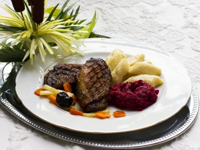 Kaczka stopnicka na kopytkach