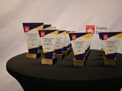 Gala Dobroczynności w Dębnie — podziękowania dla lokalnych przedsiębiorców