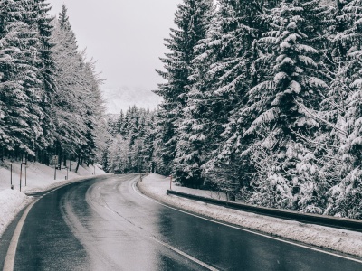 Służby ostrzegają mieszkańców. 12 województw objętych alertem. Zacznie się już w nocy