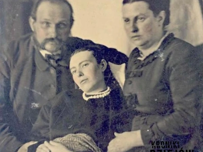 Nie żyje, ale się uśmiecha. Zapomniana sztuka fotografii pośmiertnej