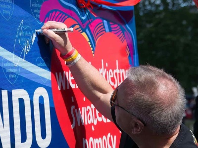 Zbiórka WOŚP przyspiesza! Tyle zebrano w ciągu 33 lat istnienia