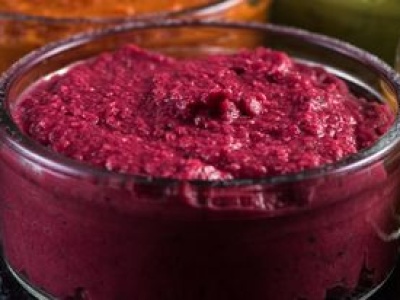 Wrzucam do blendera i robię pyszną różową pastę. Idealna do chipsów i smarowania pieczywa