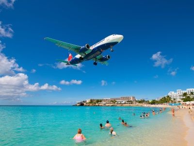 Jedno z największych biur podróży w Polsce stworzy własną linię lotniczą? „Zbliżamy się do momentu, gdy będzie to miało sens”