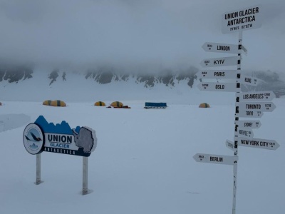 Mieszkanka gminy Dobra na biegunie południowym