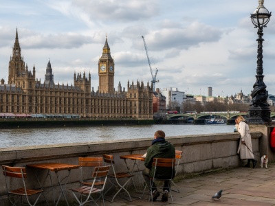 Dzieci bez Facebooka i TikToka? Kolejny kraj szykuje twarde prawo