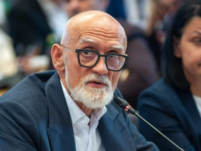 Wiceminister o zamykanych porodówkach: „Polki nie będą rodzić na SOR-ach”