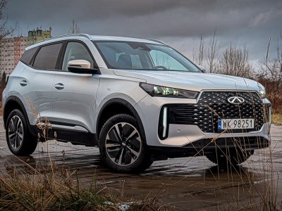 Test Chery Tiggo 4. Toyotę aż zabolało nadkole