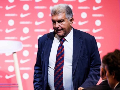 Barcelona zatrzyma ważnego piłkarza u siebie. Da mu olbrzymią podwyżkę