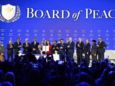 Rada Pokoju Donalda Trumpa: Nowa Architektura Globalnej Dominacji