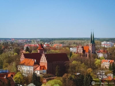 Odkryj mroczne sekrety i wojskową historię Olsztyna. Bezpłatne spacery z przewodnikami
