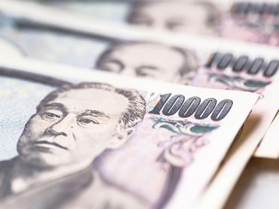 Jen japoński najsilniejszą walutą krajów G10. Możliwa interwencja Banku Japonii