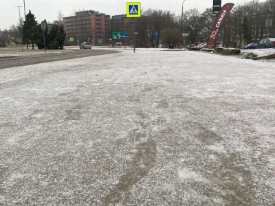 W Kołobrzegu władze miasta apelują o pozostanie w domach