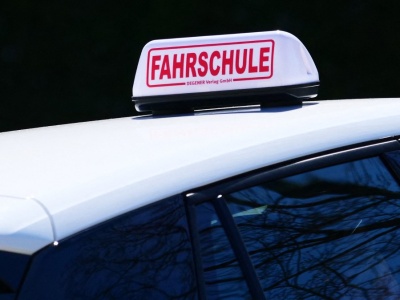 Polacy nie mogą narzekać. Niemcy za kurs na prawo jazdy płacą 5 razy więcej