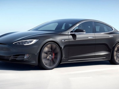 Bateria droższa niż auto. Tesla Model S i rachunek, który psuje humor