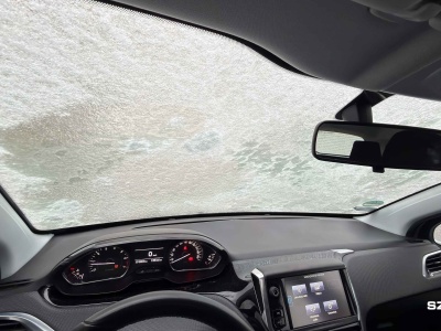 Ślisko i niebezpiecznie. Ubezpieczalnie szykują się na falę zgłoszeń