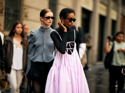 Symbol młodzieżowej mody na krawędzi upadku. Tysiące miejsc pracy zagrożonych