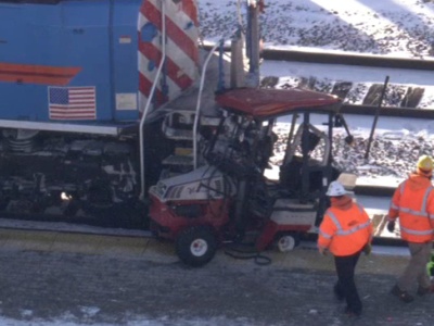 Pociąg Metra uderzył w mały pług w Bartlett. Zginął mężczyzna
