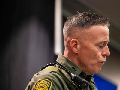 Kontrowersyjny dowódca opuści miasto, w którym doszło do tragedii